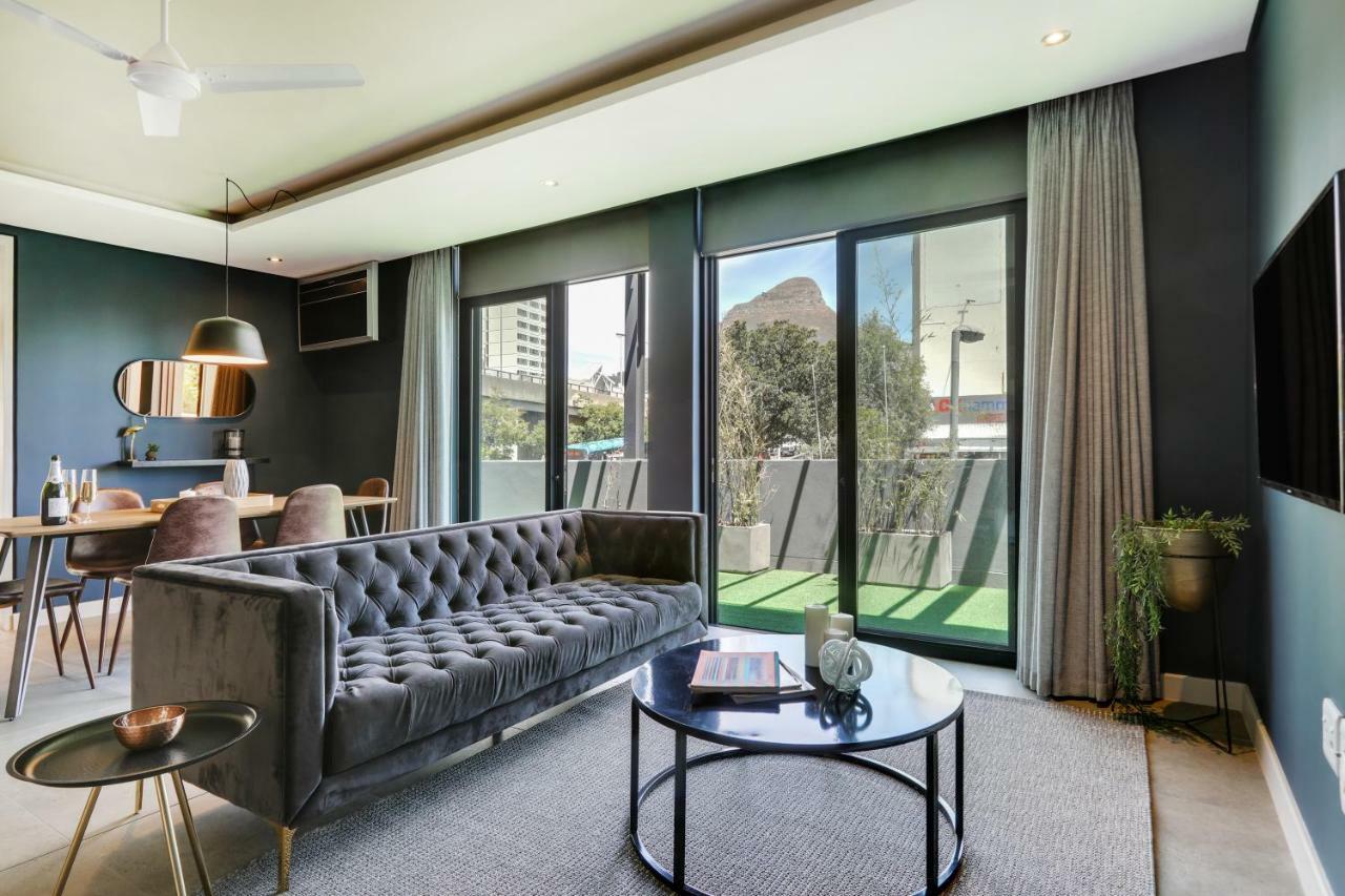 Urban Luxury In The East Precinct * Cape Town