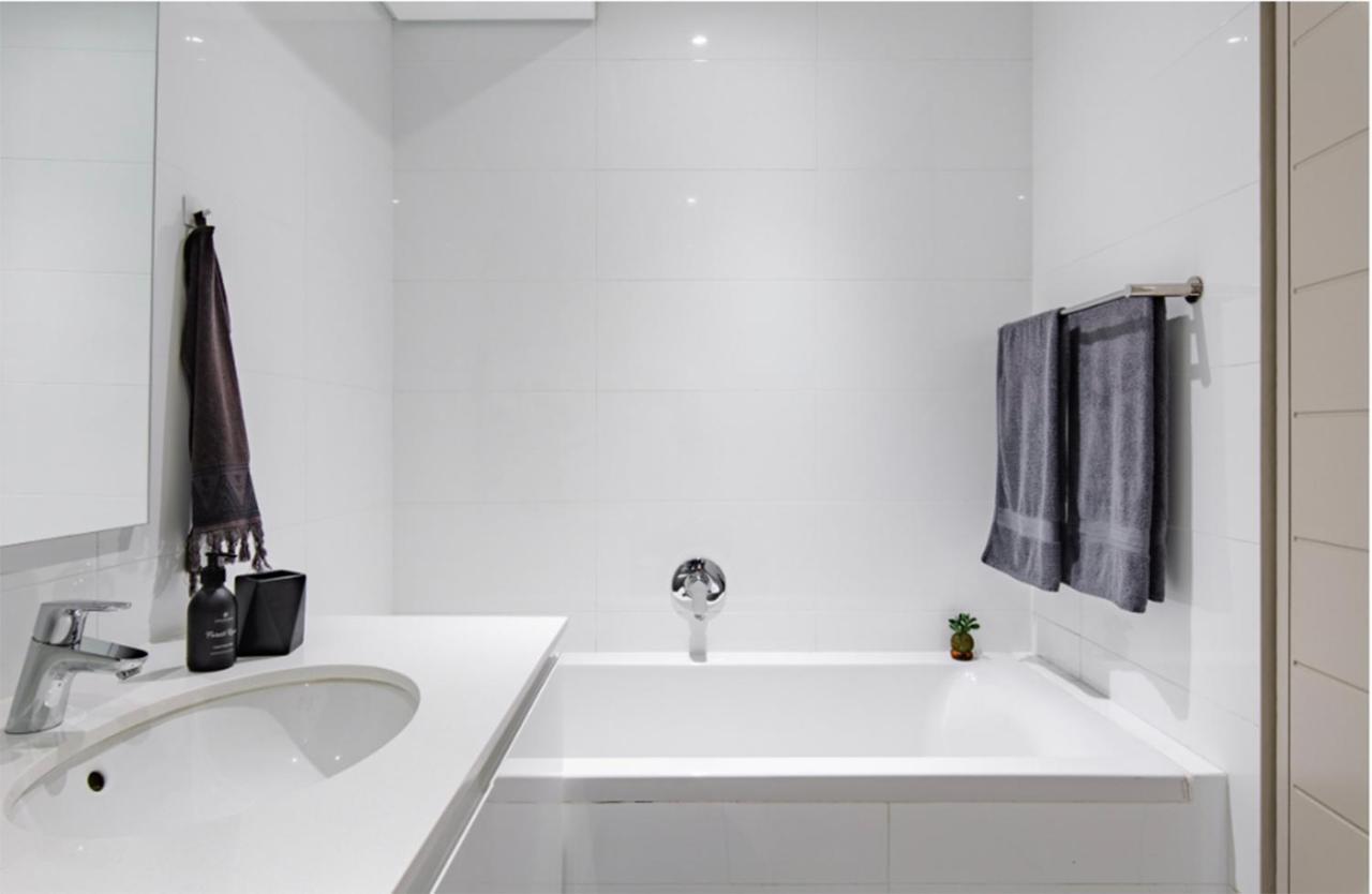Apartment Urban Luxury In The East Precinct Cape Town